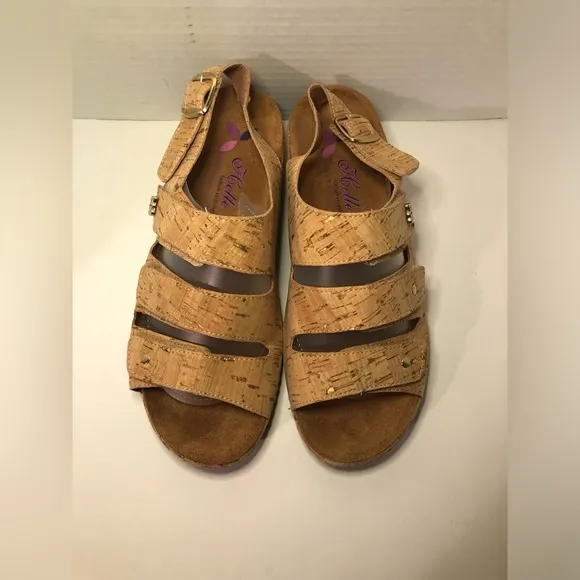 Women's Helle Tan and Gold Sandals