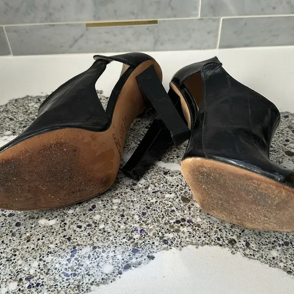 Women’s Jimmy choo black leather peep toe heel shoes 39