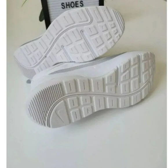 WOMEN'S NIKE AIR MAX AP WHITE CU4870-102 RUNNING SHOES