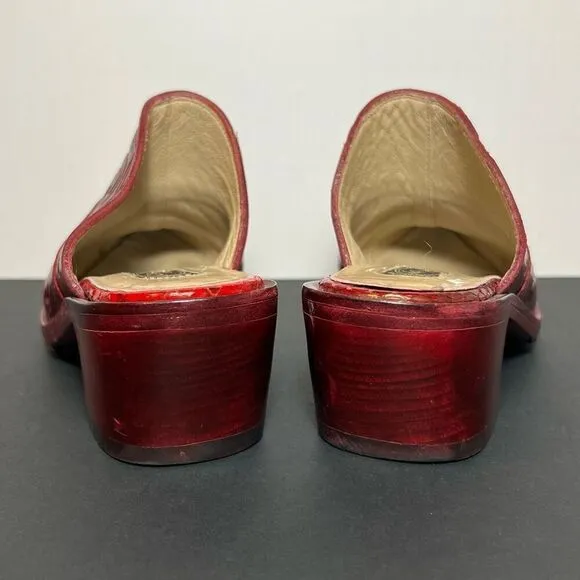 Womens SALPY Dallas Red Hand Tooled Snakeskin Slip On Mules / Size 5.5