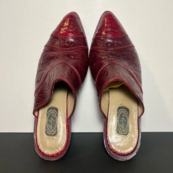 Womens SALPY Dallas Red Hand Tooled Snakeskin Slip On Mules / Size 5.5
