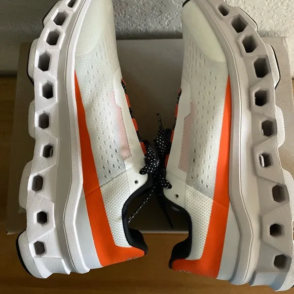 WOMEN'S White All ON Cloud CLOUDMONSTER RUNNING SHOES Sneakers Size 9