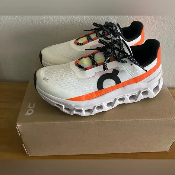 WOMEN'S White All ON Cloud CLOUDMONSTER RUNNING SHOES Sneakers Size 9