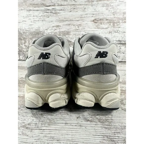 Youth New Balance 9060 Gray Sneakers Sz 3M Athletic Gym