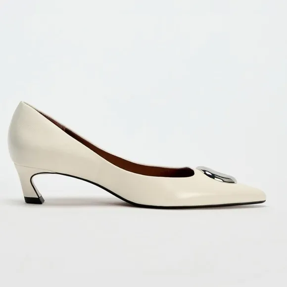 ZARA sz 10 - White Leather Kitten Heel Shoes with Metal Detail. Blogger Fave