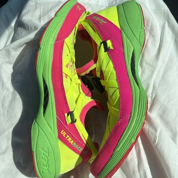Zoot Ultra Race Neon Pink Yellow Green Shoe